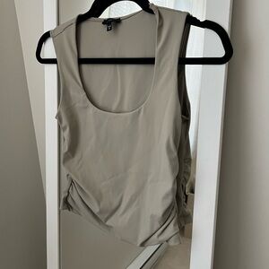 Square neck Ruched tank top